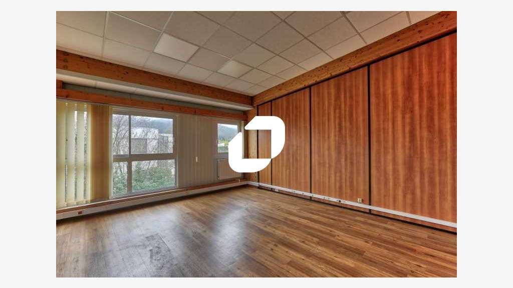 A louer Bureaux 158m² Linas