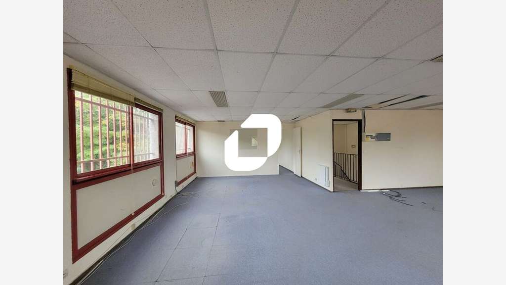A louer Bureaux 72m² Lisses