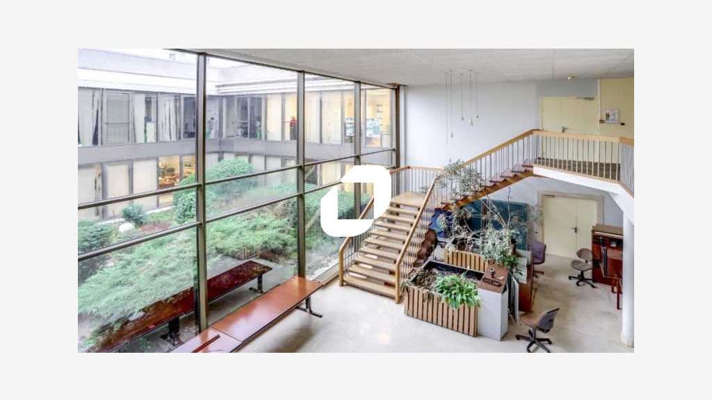 A louer Bureaux 1174m² Lisses