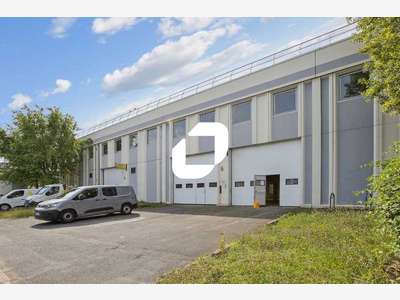 A louer Bureaux 673m² Lisses