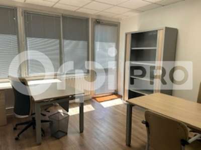 A louer bureau 114m² RDC à Lissieu