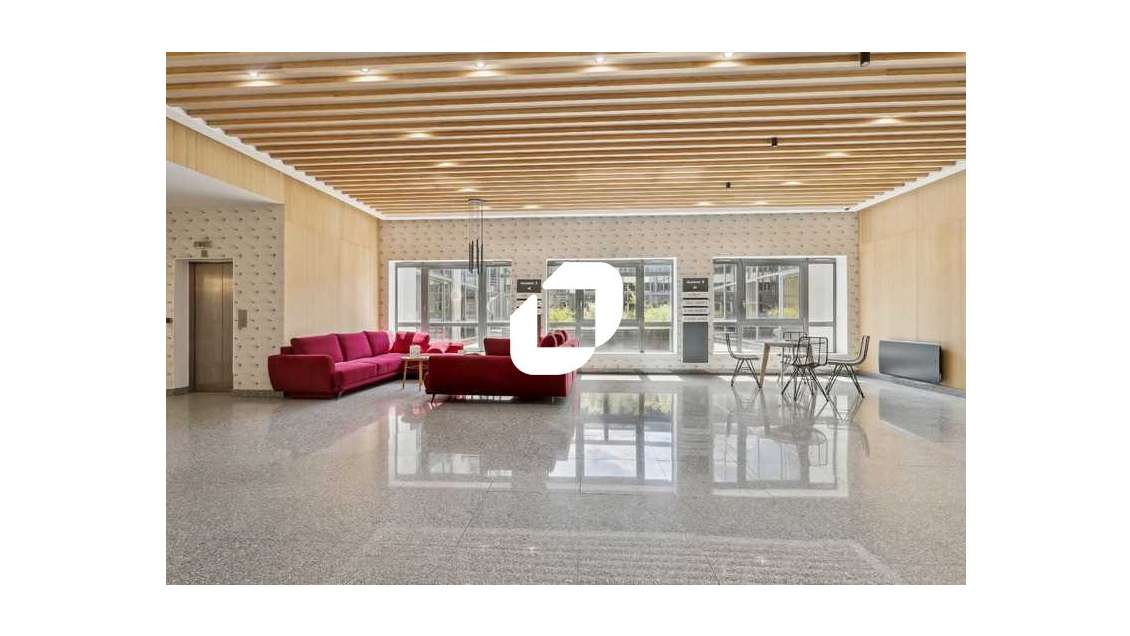 A louer Bureaux 494m² Lognes