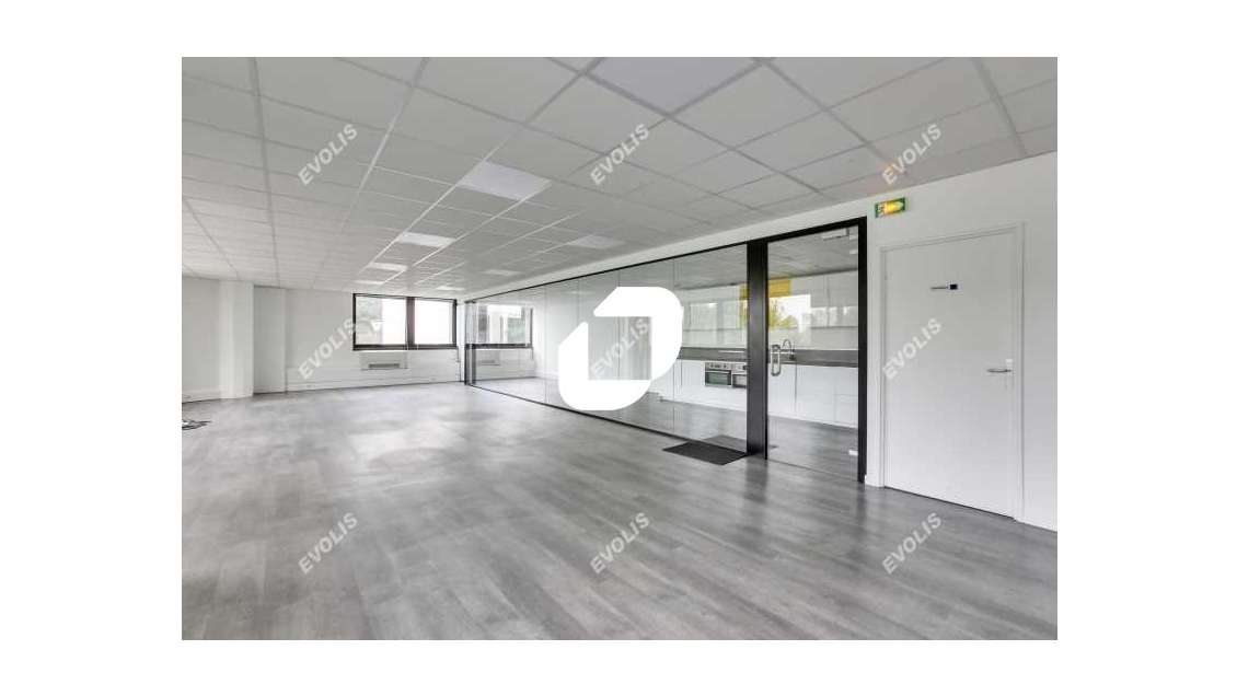 A louer Bureaux 530m² Lognes