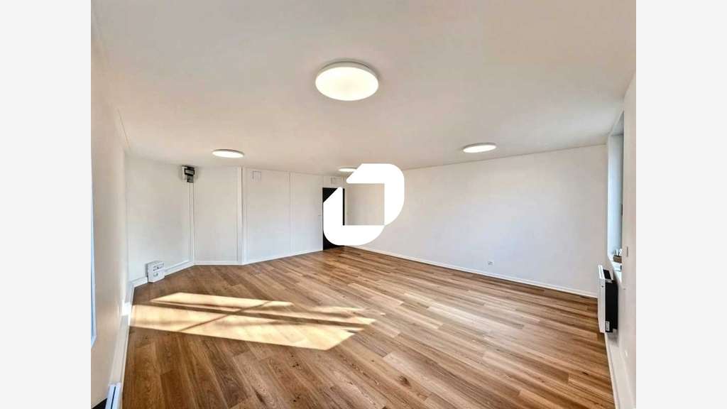 A louer Bureaux 63m² Lognes