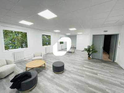 A louer Bureaux 259m² Lognes