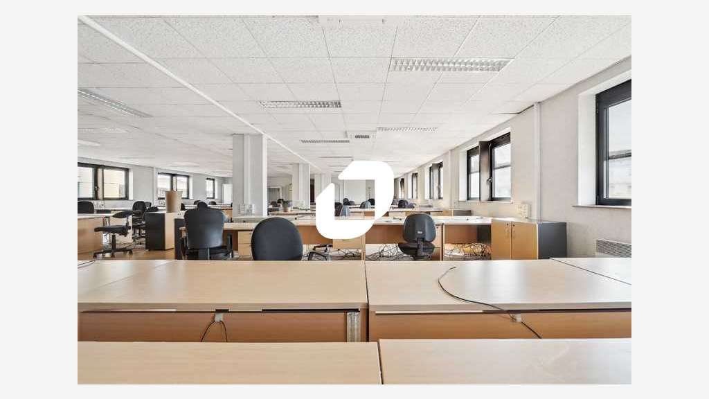 A louer Bureaux 309m² Lognes