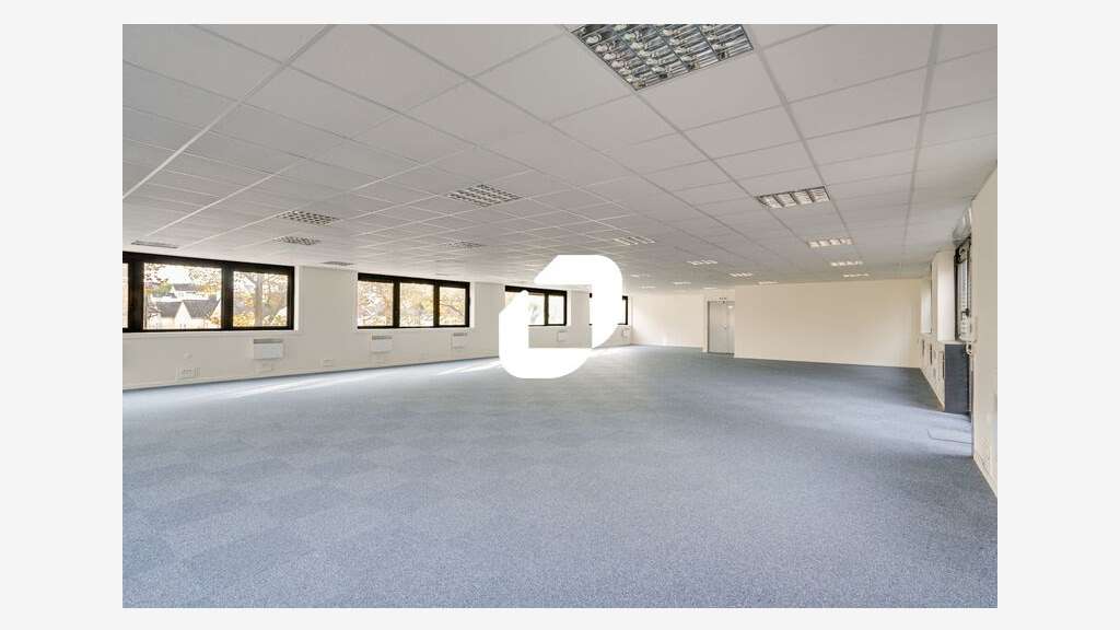 A louer Bureaux 147m² Lognes