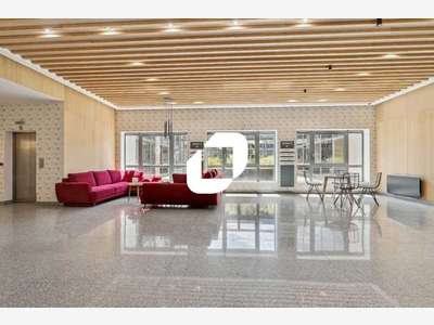 A louer Bureaux 364m² Lognes