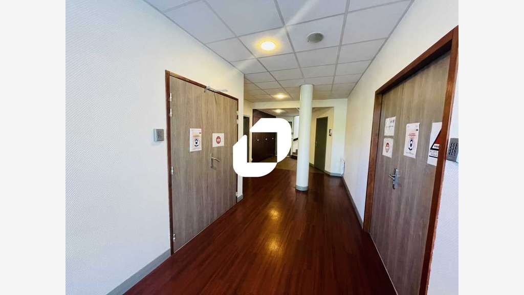 A louer Bureaux 167m² Lognes