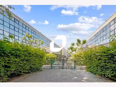 A louer Bureaux 180m² Lognes