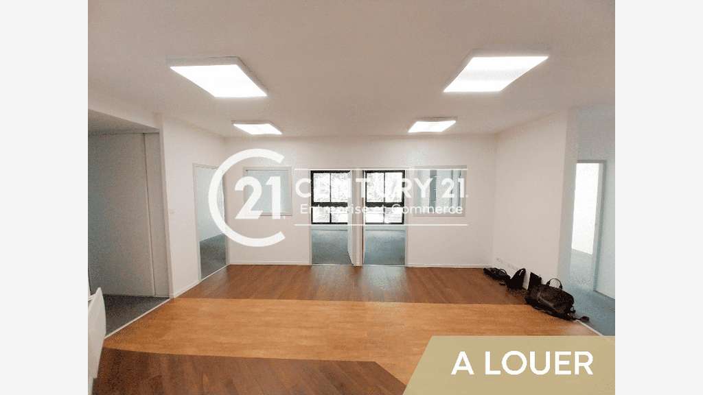 A louer plateau bureaux 124m² R+1 Loire-Atlantique