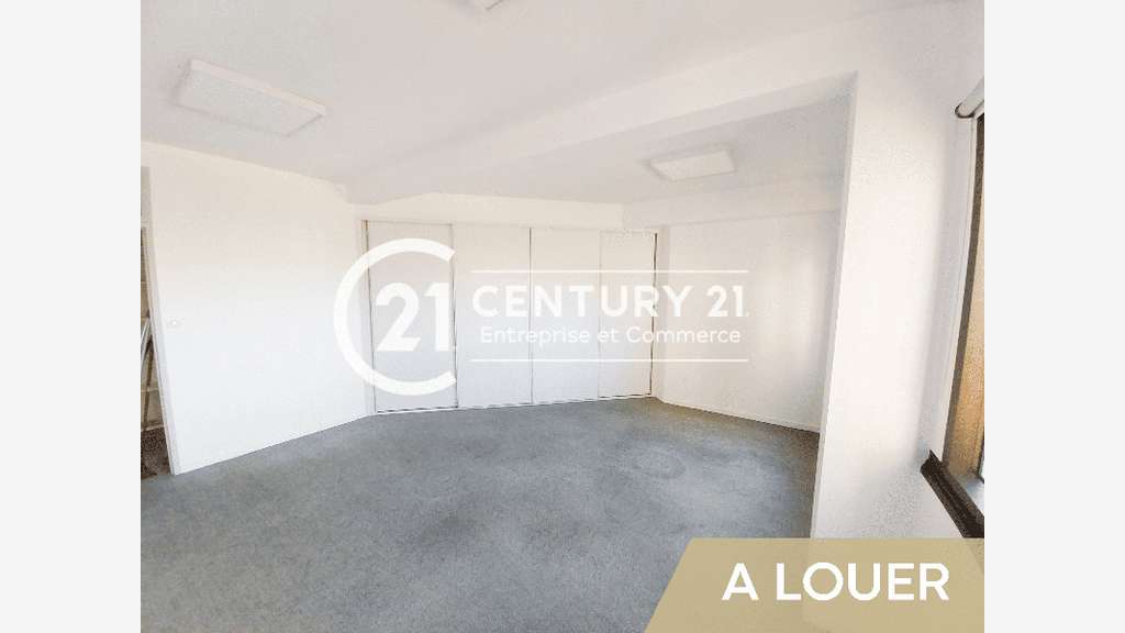A louer plateau bureaux 124m² R+1 Loire-Atlantique