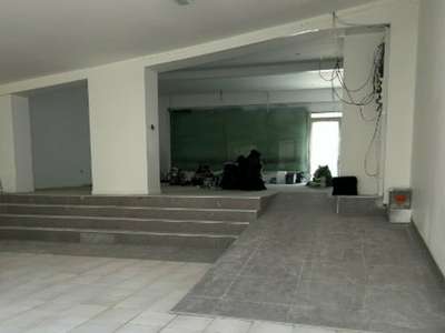 Bureaux 280m² à louer à Longuenesse (62)