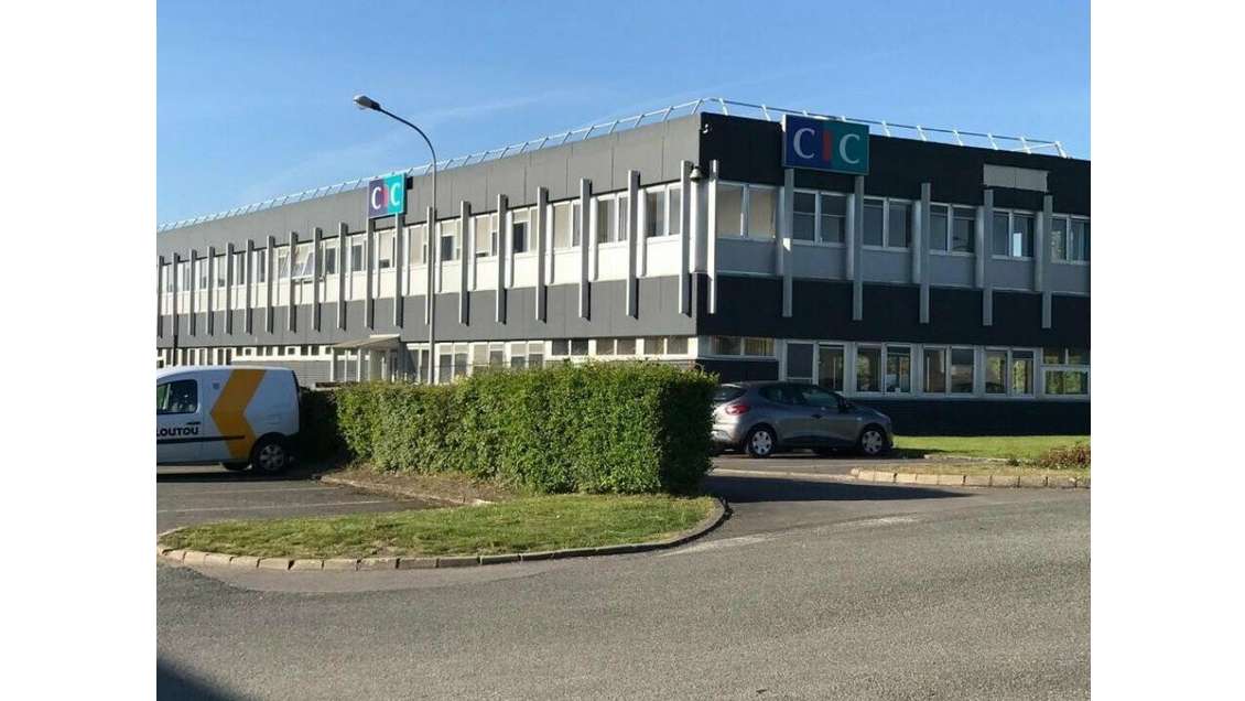 Bureaux à louer à Longuenesse (62)