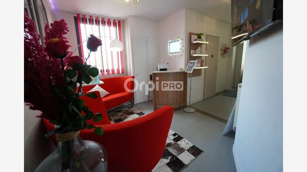 A louer local professionnel 95m² à Dijon