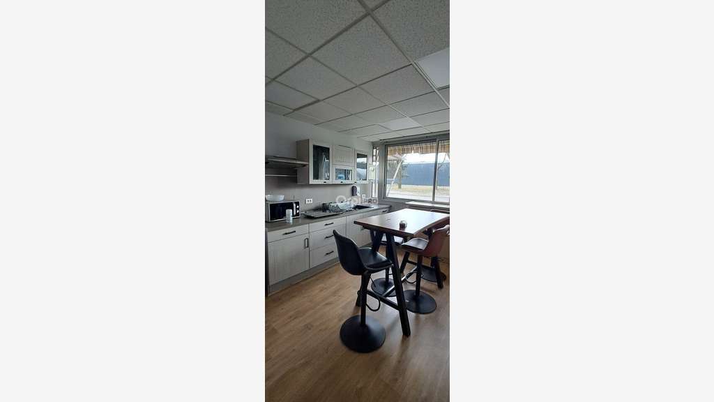 Bureaux 250m² PMR à Louer, ZA Indus Lons