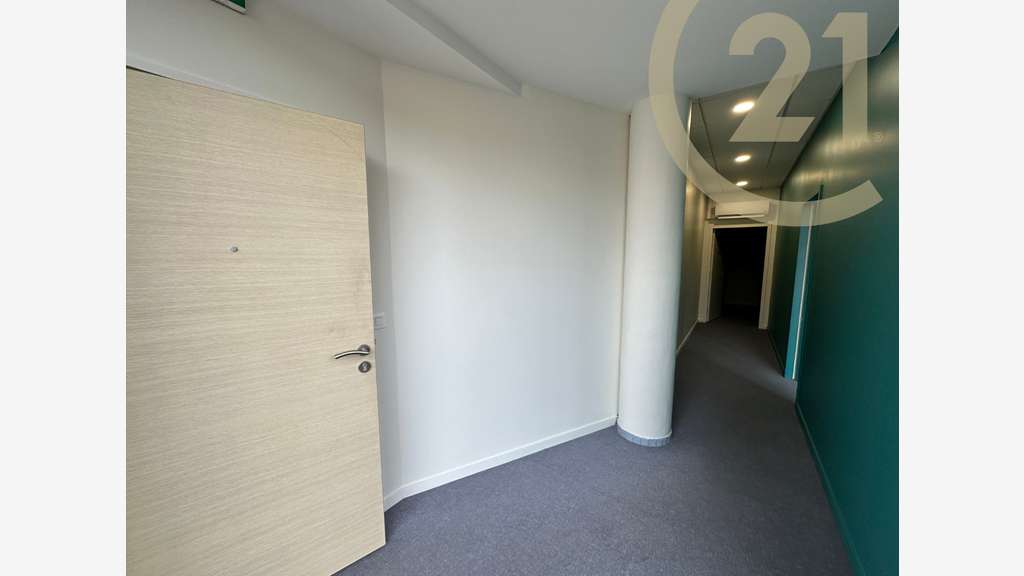 Bureaux 48m² à louer à Lons le Saunier centre
