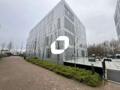 A louer Bureaux 865m² Loos