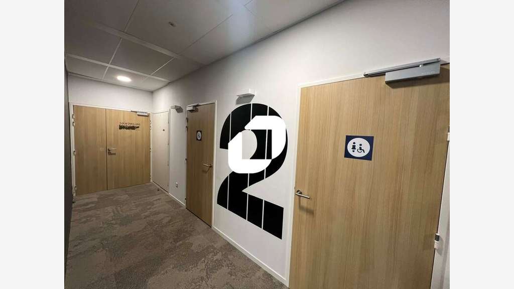 A louer Bureaux 865m² Loos