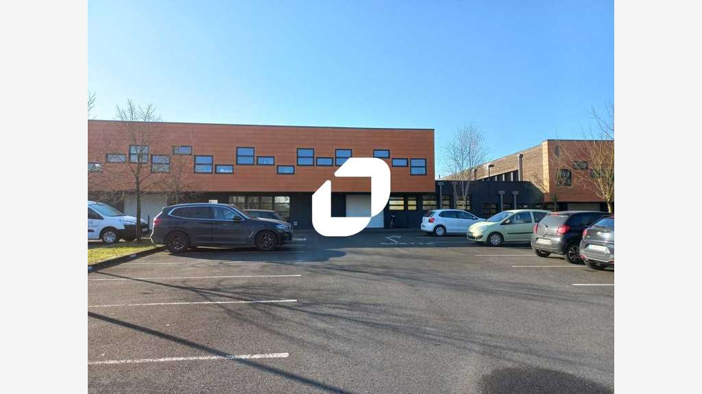 A louer Bureaux 130m² Loos