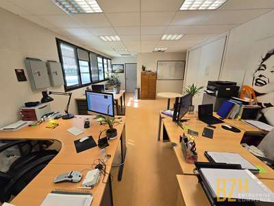 A louer bureaux 60m² Ploemeur parc de la Soye