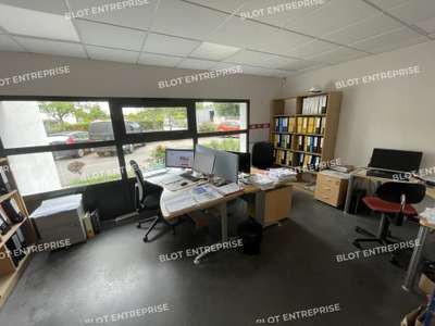 A louer bureaux 170m² Lorient proche voie express