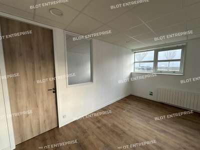 A louer bureaux 130m² parc activités Lorient Nord