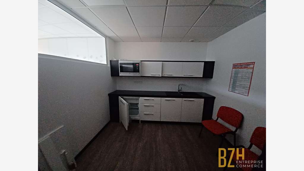 A louer bureaux 113m² RDC à Lorient