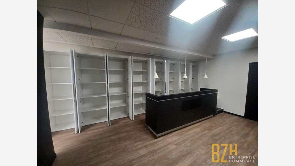 A louer bureaux 113m² RDC à Lorient