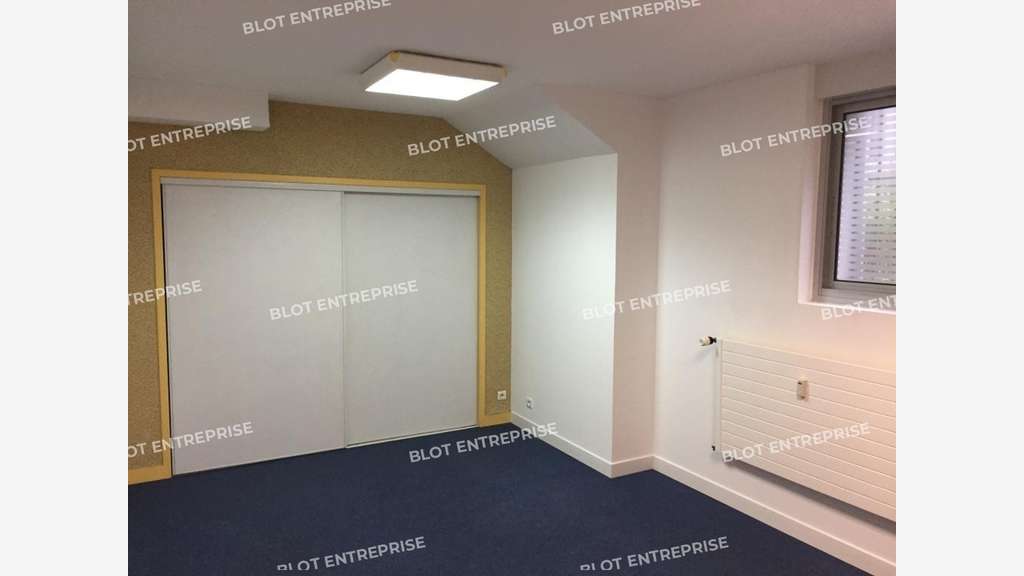 A louer bureaux 160m² à Lorient centre