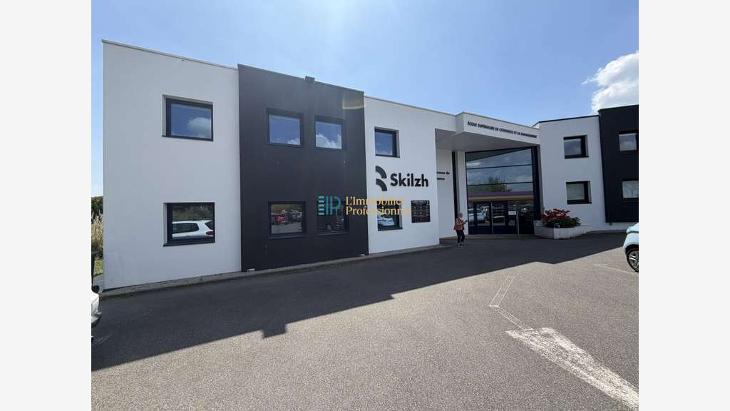 A louer bureaux 390m² Larmor Plage