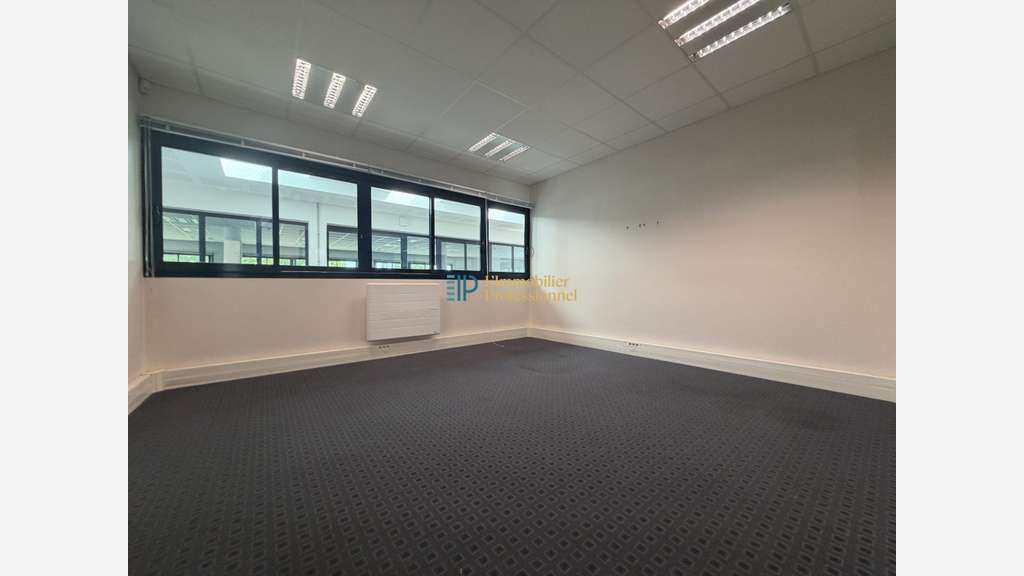 A louer bureaux 390m² Larmor Plage
