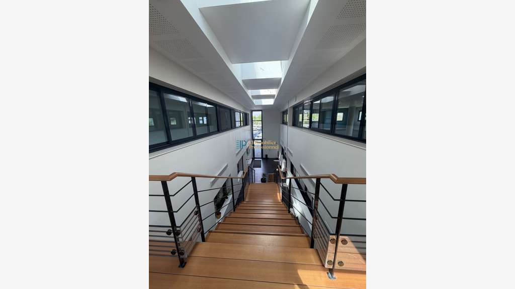A louer bureaux 390m² Larmor Plage