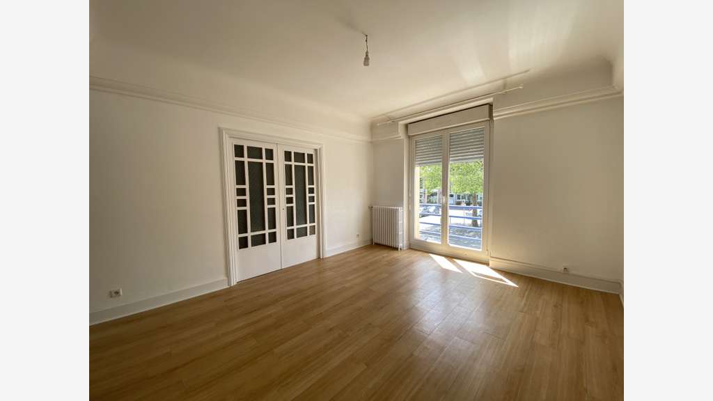 A louer bureaux avec terrasse centre-ville Lorient