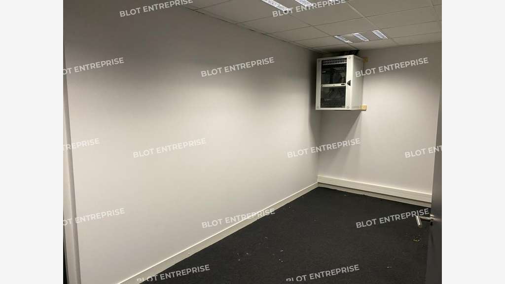 A louer bureaux de 184m² en RDC à Lorient