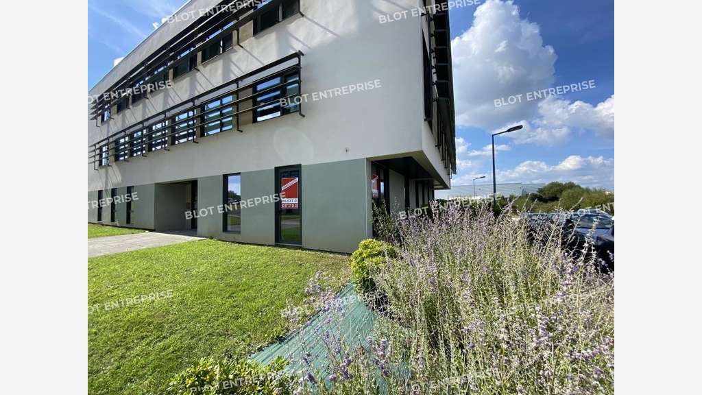 A louer bureaux de 184m² en RDC à Lorient