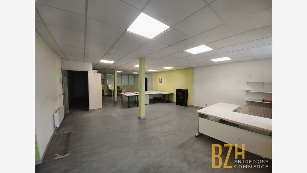 A louer bureaux 95m² ZA de Kerpont