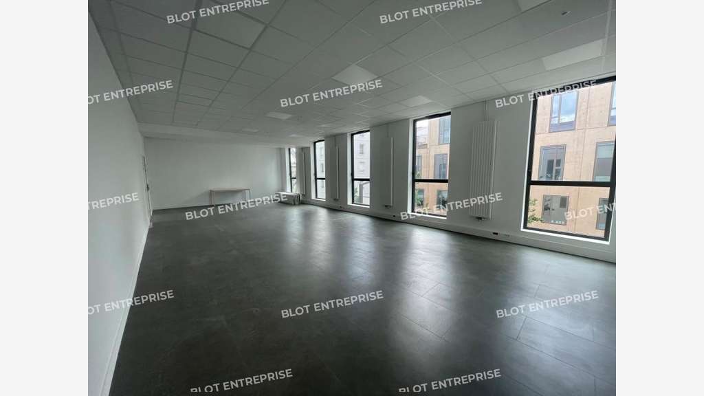 A louer bureaux de 70m² à Lorient secteur gare