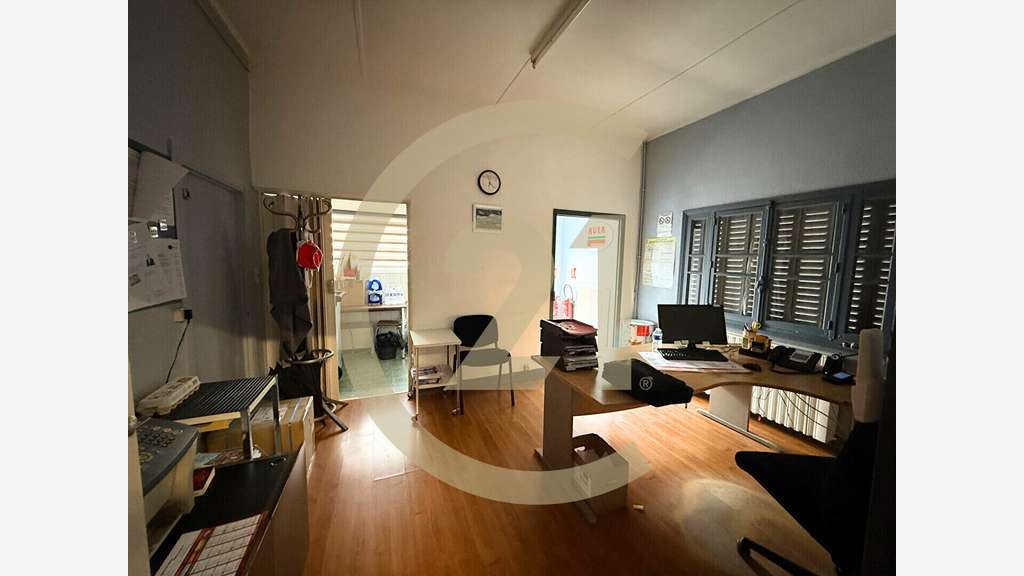 Location local professionnel 55m² à Louhans