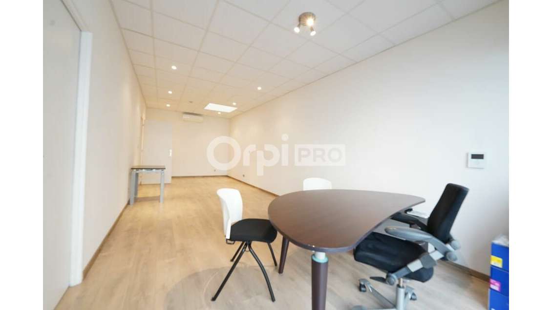 Bureaux à louer de 51.60m² à Lozanne