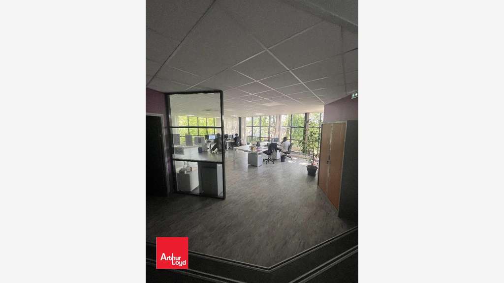 A louer immeuble 1364m² agglomération Chartres