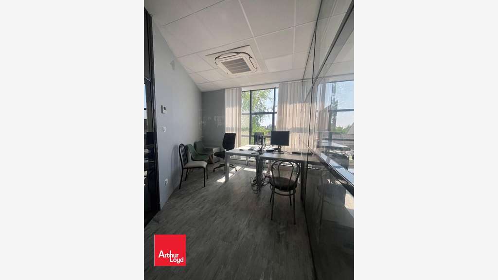 A louer immeuble 1364m² agglomération Chartres