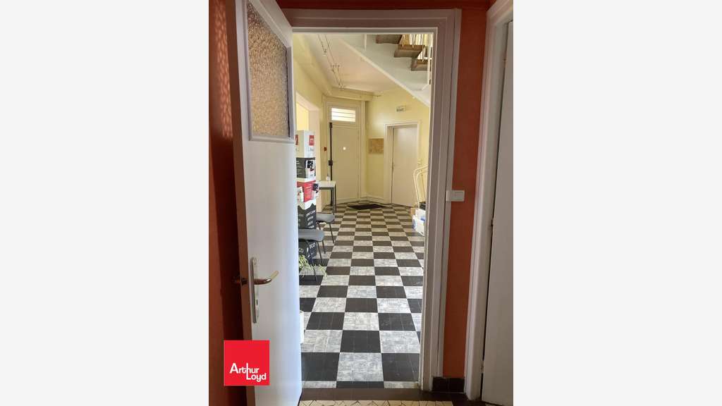 A louer bureaux de 280m² sur axe passant Chartres