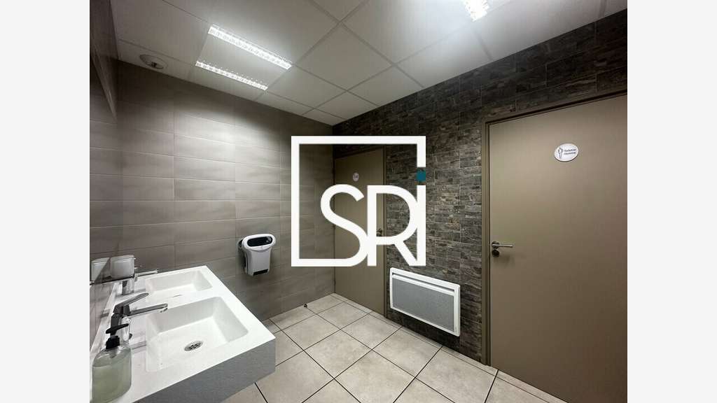 A louer bureaux 26m² R+2 à Cournon-d'Auvergne