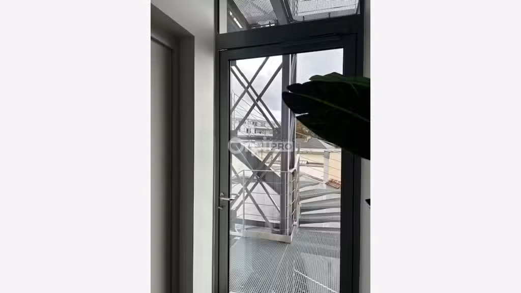 Bureau 96m² à louer adresse prestigieuse à Reims