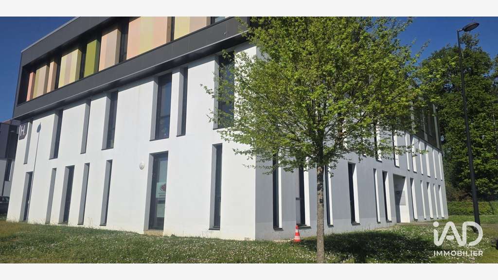 A louer bureaux lumineux 131m² à Orvault