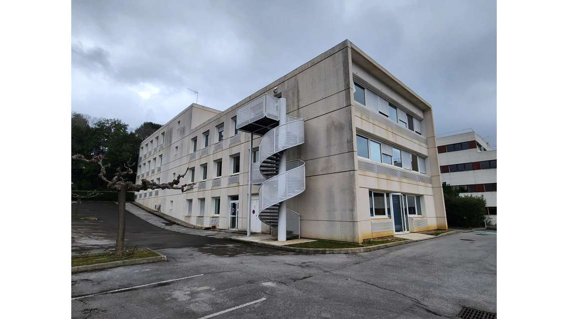 IMMEUBLE BUREAU INDEPENDANT 1194M²