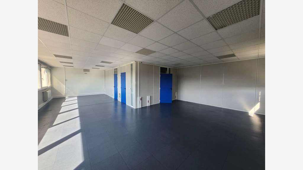 IMMEUBLE BUREAU INDEPENDANT 1194M²
