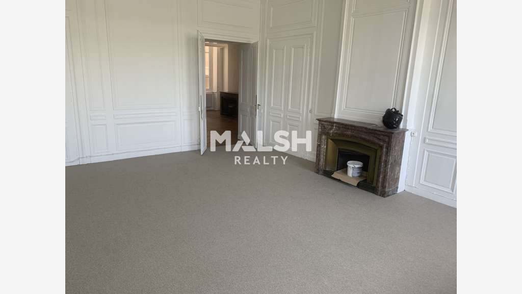 Bureau 122m² à louer Quai Lassagne Lyon 1er