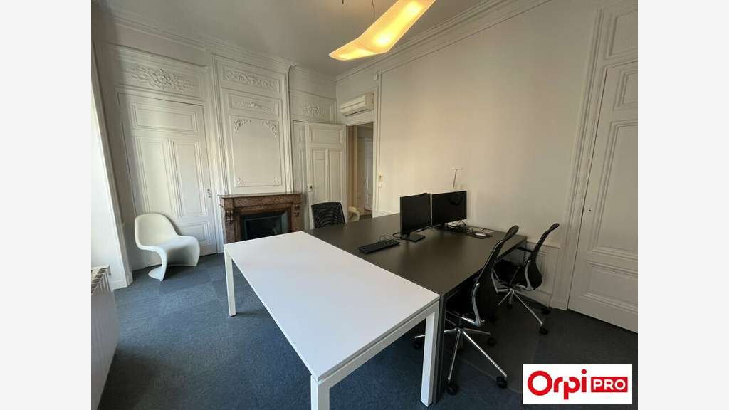 A louer bureaux d'exception de 150m² à Lyon 69001